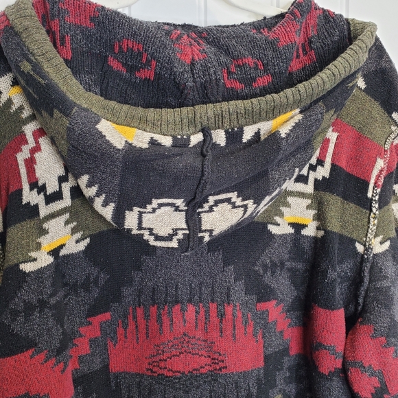 American Eagle Outfitters Men's Hooded Knit Pullover Aztec Design Sweater Xlg - Picture 8 of 11
